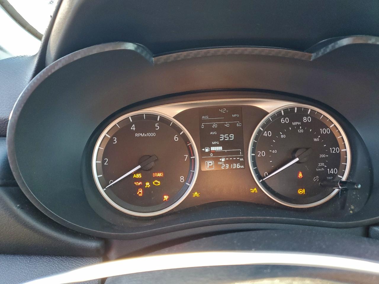 2025 NISSAN VERSA S photo 9