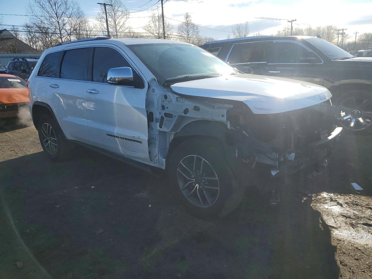 2019 JEEP GRAND CHEROKEE LIMITED photo 4