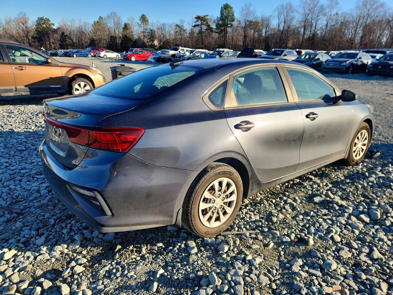 2020 KIA FORTE FE photo 3
