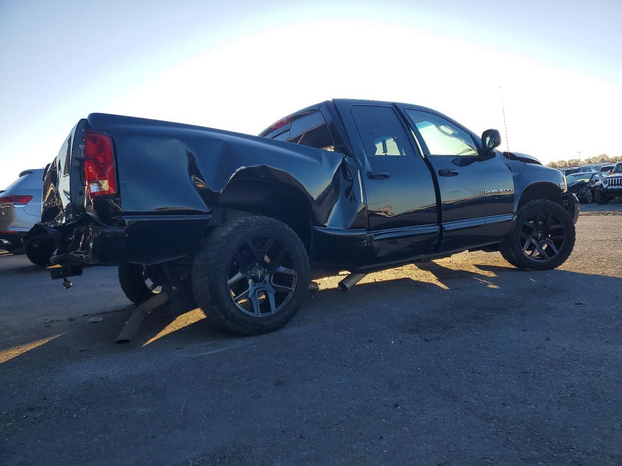 2004 DODGE RAM 1500 ST photo 3