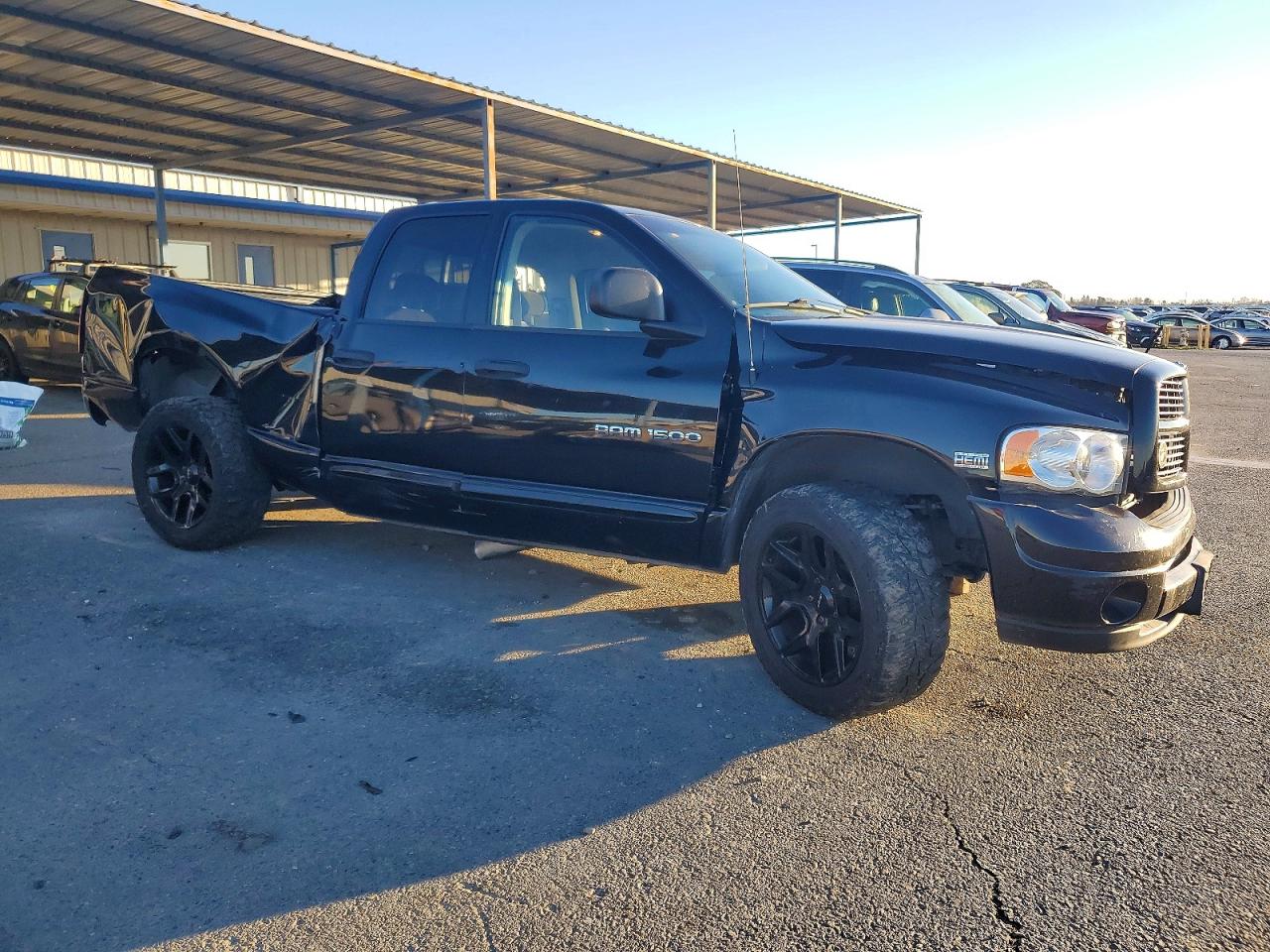 2004 DODGE RAM 1500 ST photo 4