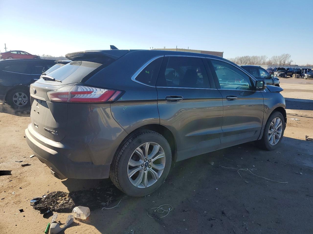 2020 FORD EDGE TITANIUM photo 3