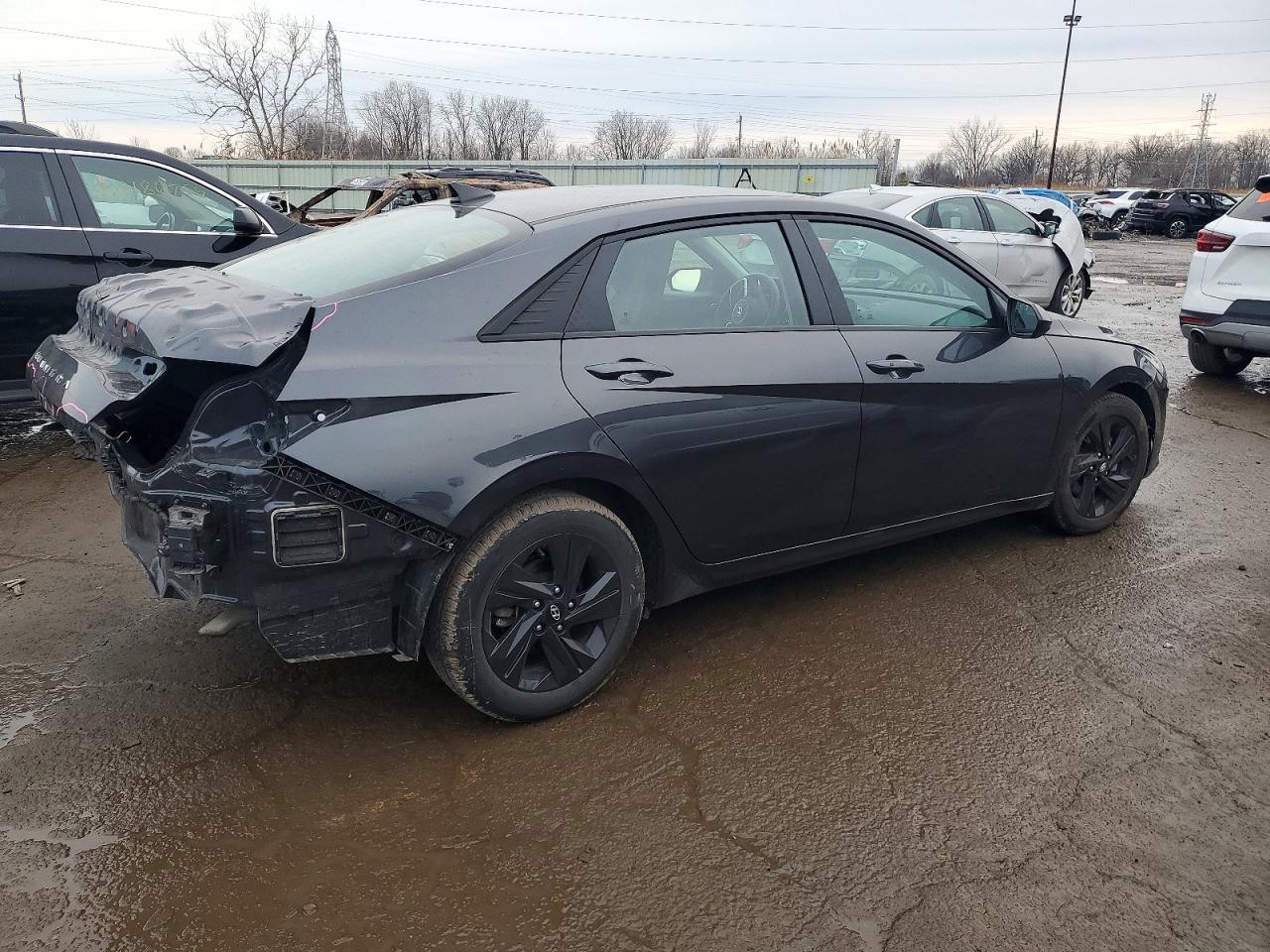 2021 HYUNDAI ELANTRA SEL photo 3