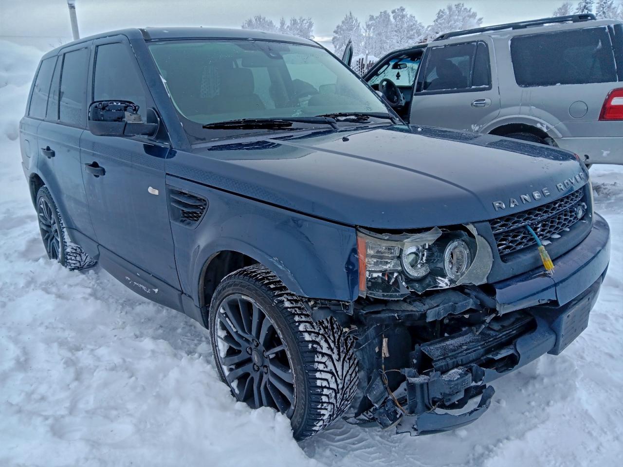 2011 LAND ROVER RANGE ROVER SPORT LUX photo 4