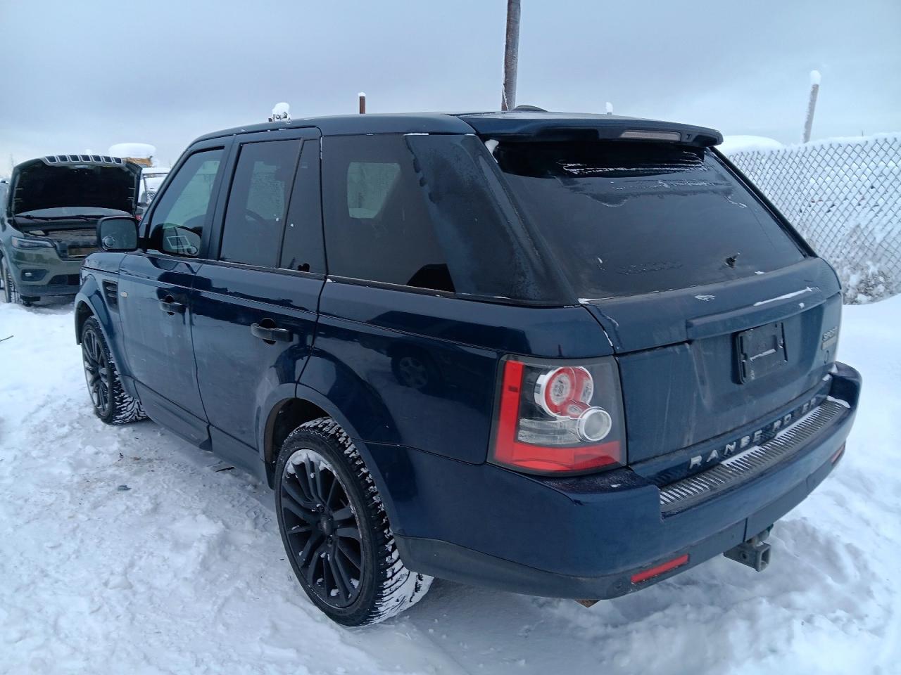 2011 LAND ROVER RANGE ROVER SPORT LUX photo 2
