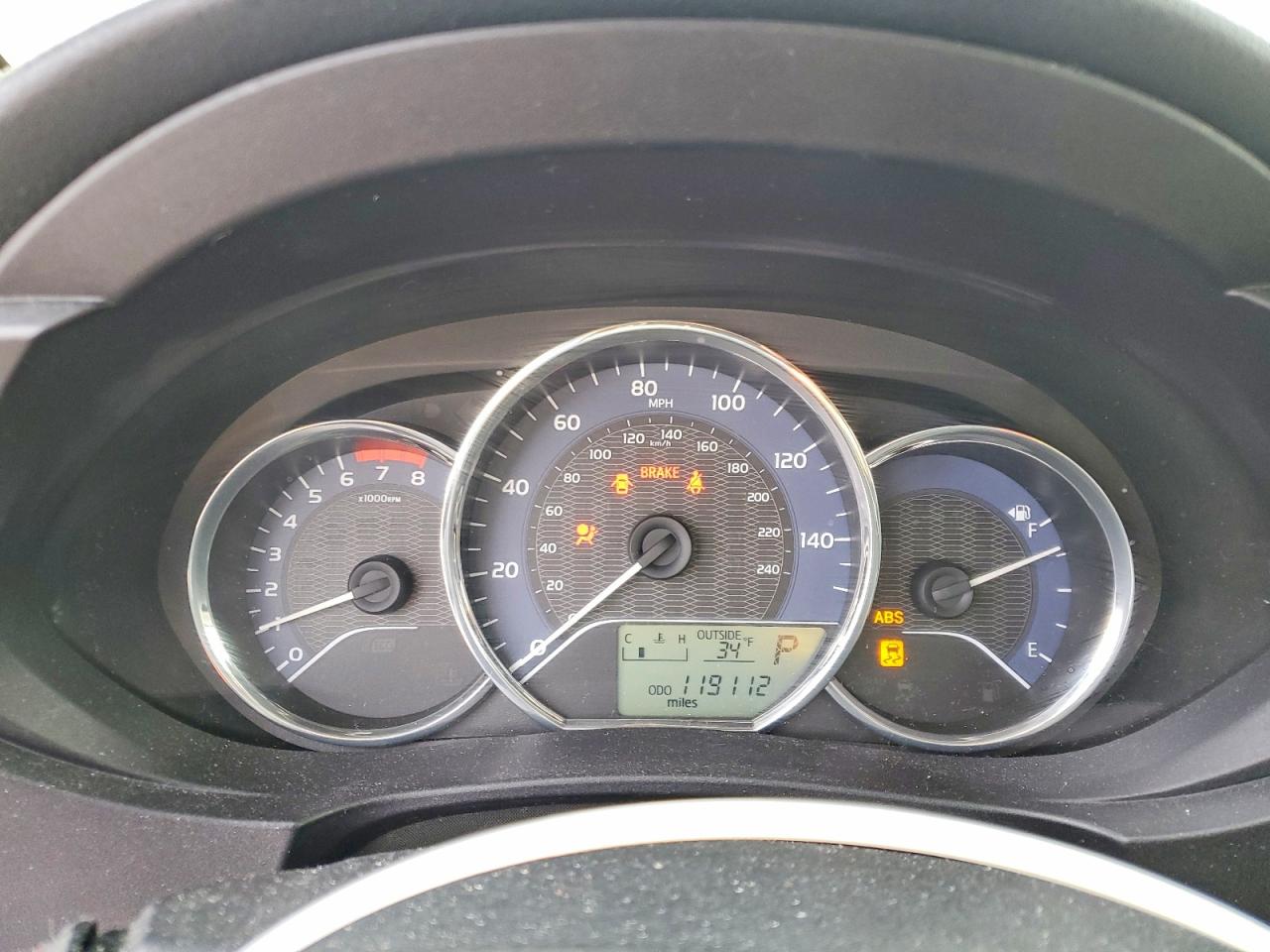 2014 TOYOTA COROLLA L photo 9
