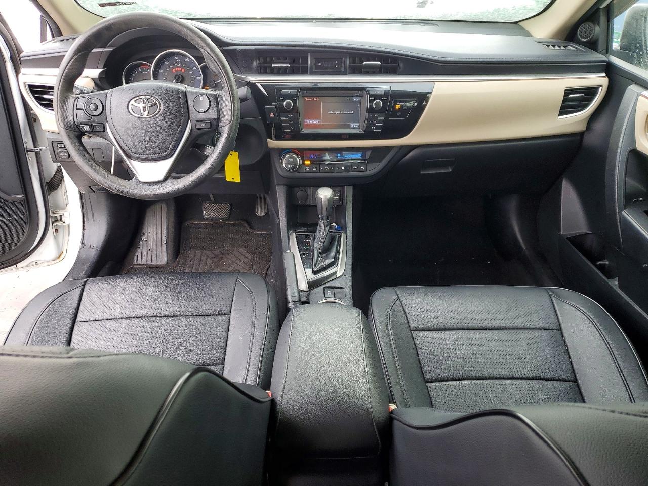 2014 TOYOTA COROLLA L photo 8