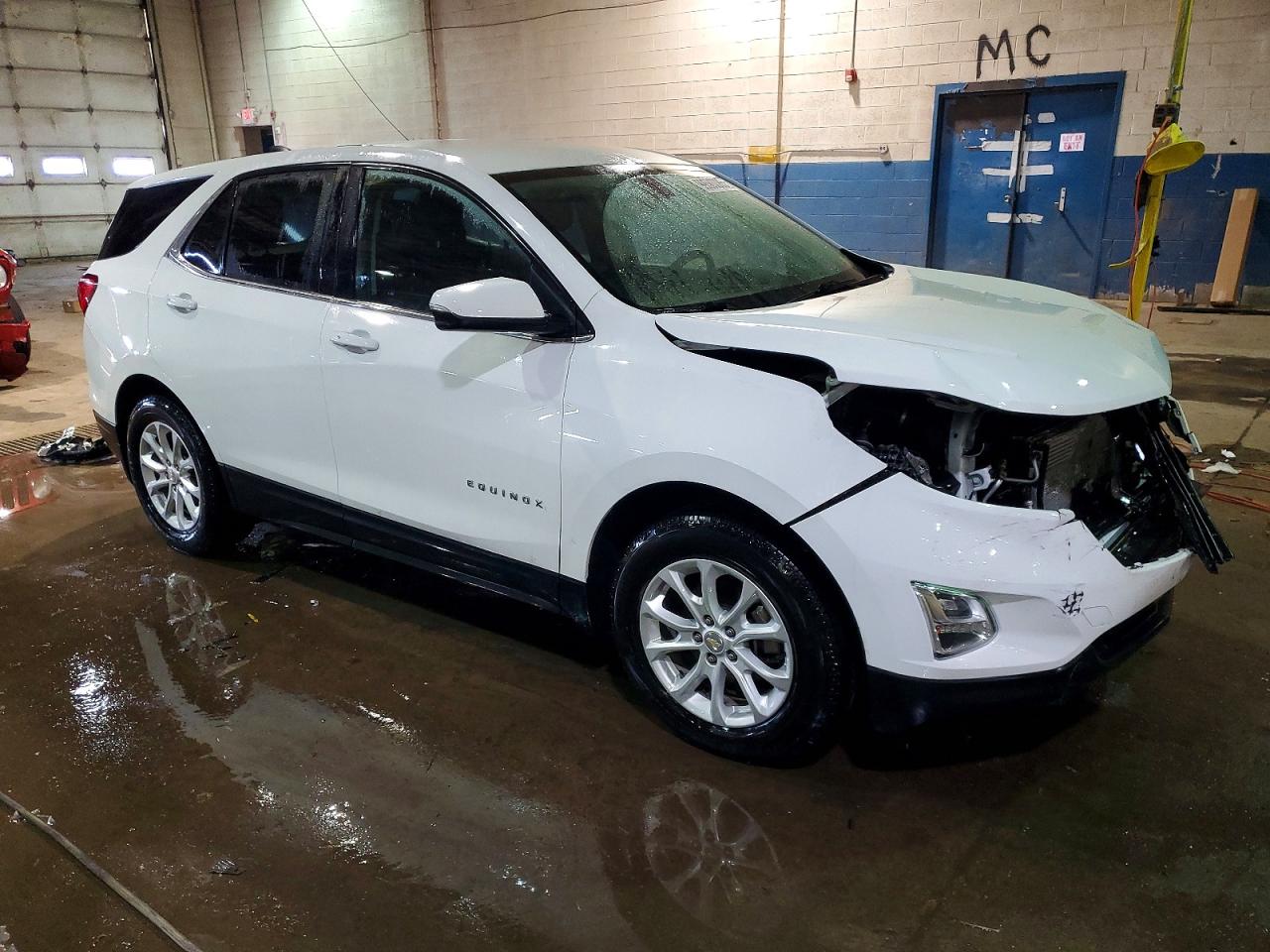 2018 CHEVROLET EQUINOX LT photo 4