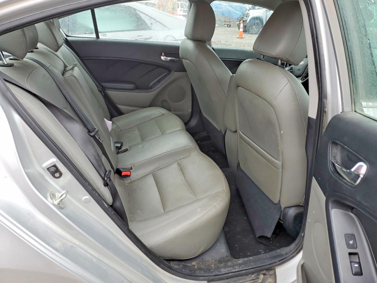 2015 KIA FORTE EX photo 10