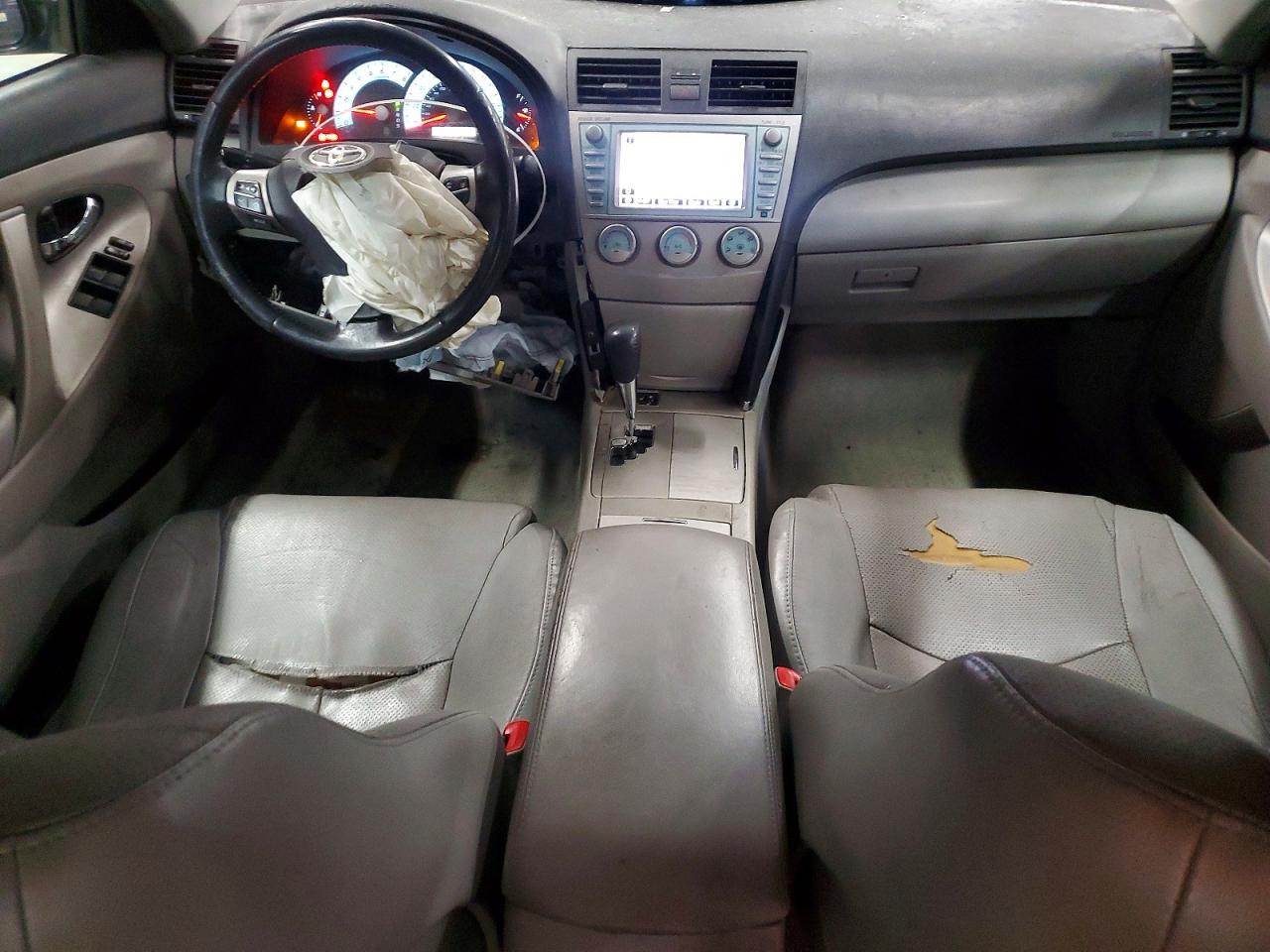 2009 TOYOTA CAMRY SE photo 15