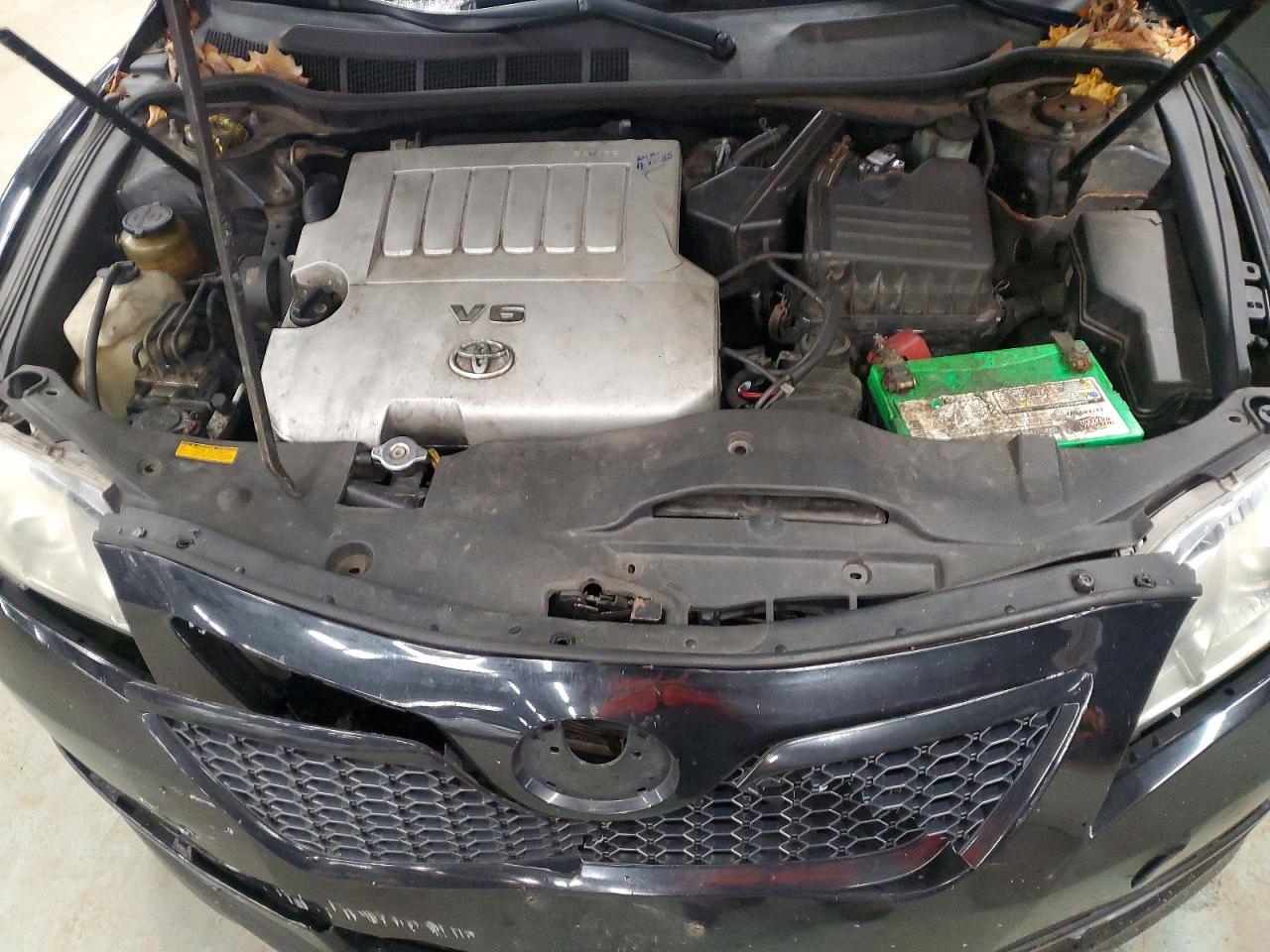 2009 TOYOTA CAMRY SE photo 21