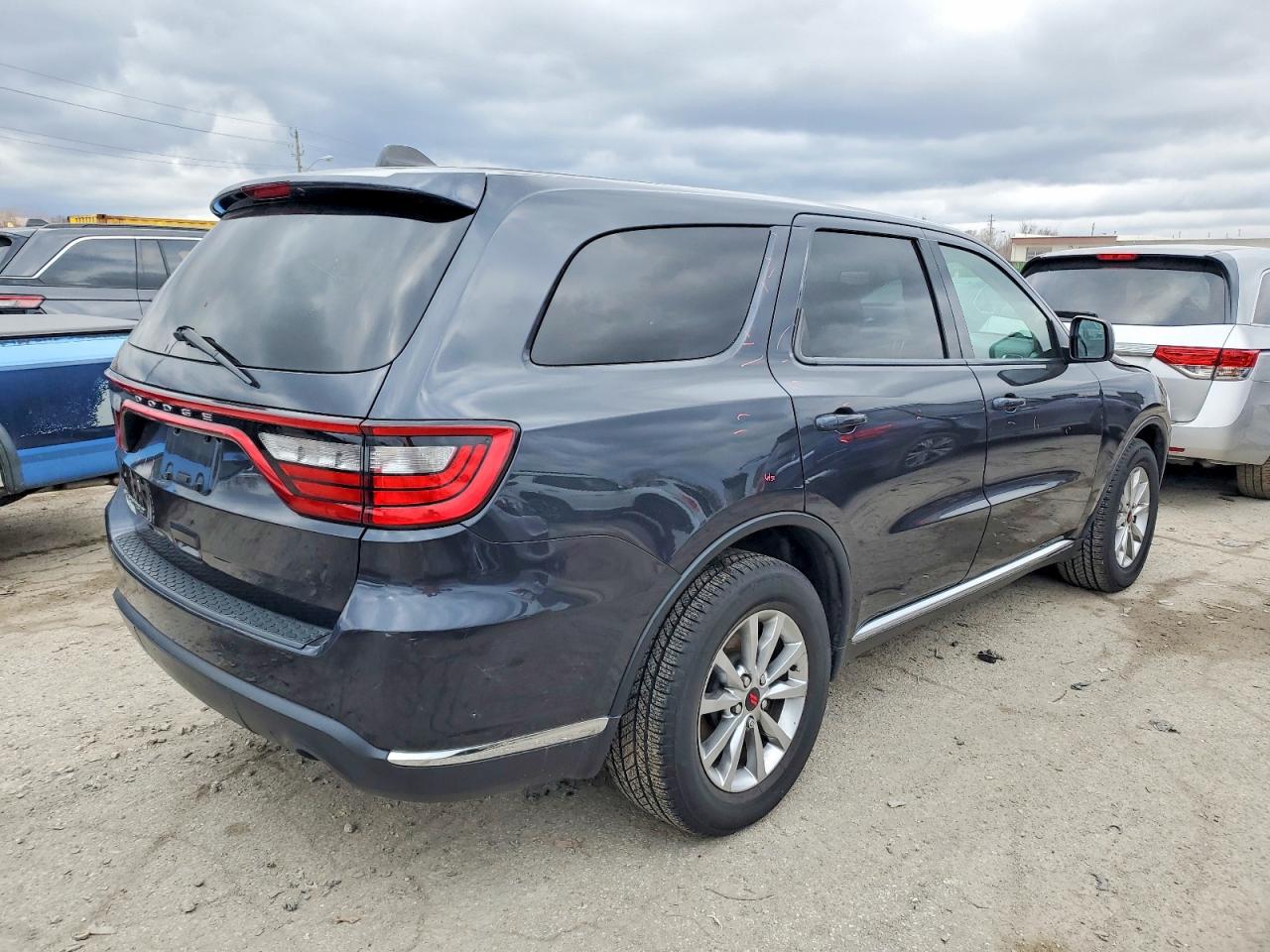 2016 DODGE DURANGO SXT photo 3