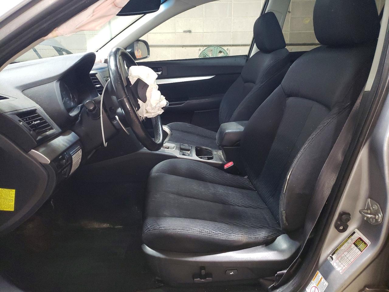 2010 SUBARU OUTBACK 2.5I PREMIUM photo 7