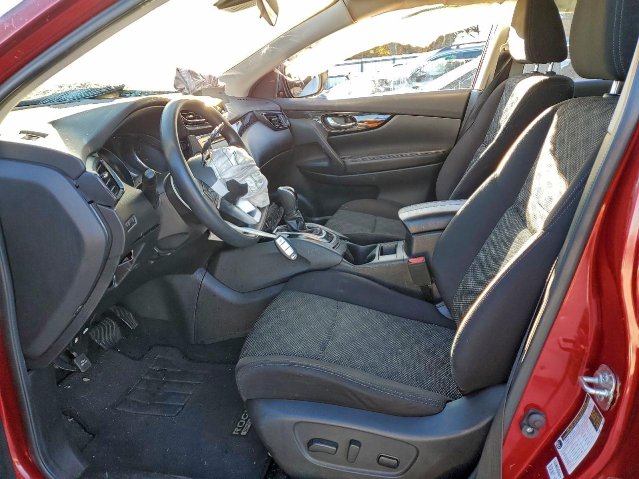 2019 NISSAN ROGUE SPORT S photo 7