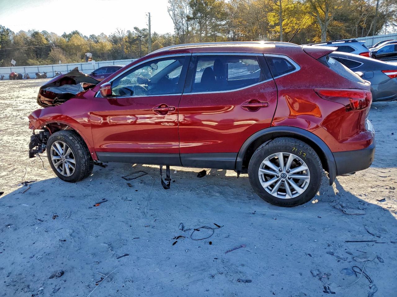 2019 NISSAN ROGUE SPORT S photo 2