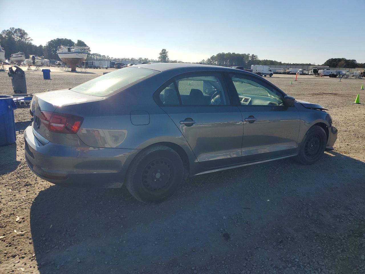 2016 VOLKSWAGEN JETTA S photo 3