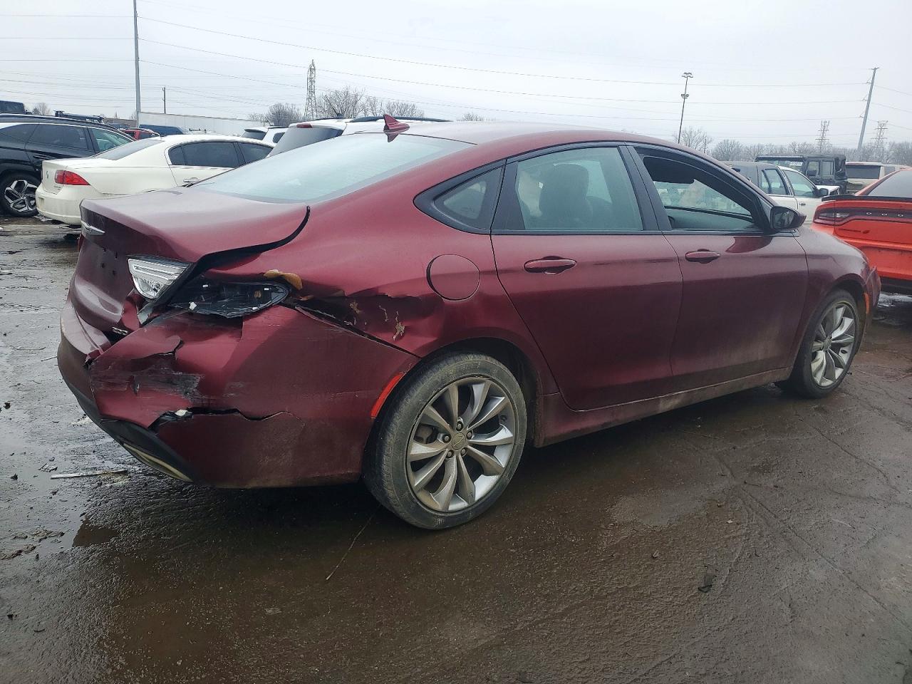 2016 CHRYSLER 200 S photo 3