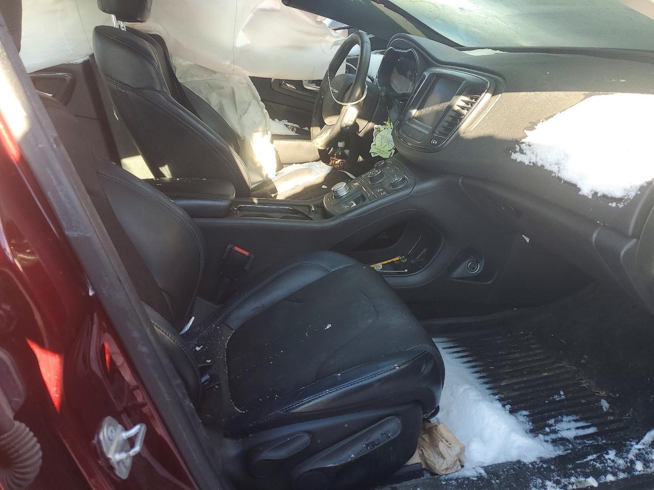 2016 CHRYSLER 200 S photo 7
