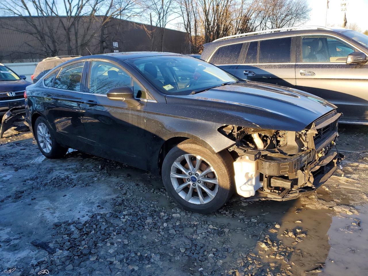 2017 FORD FUSION SE photo 4
