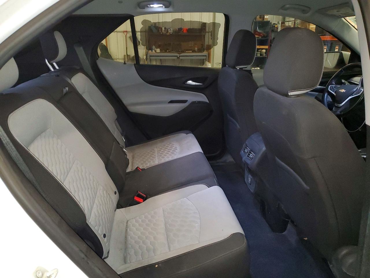 2019 CHEVROLET EQUINOX LT photo 11