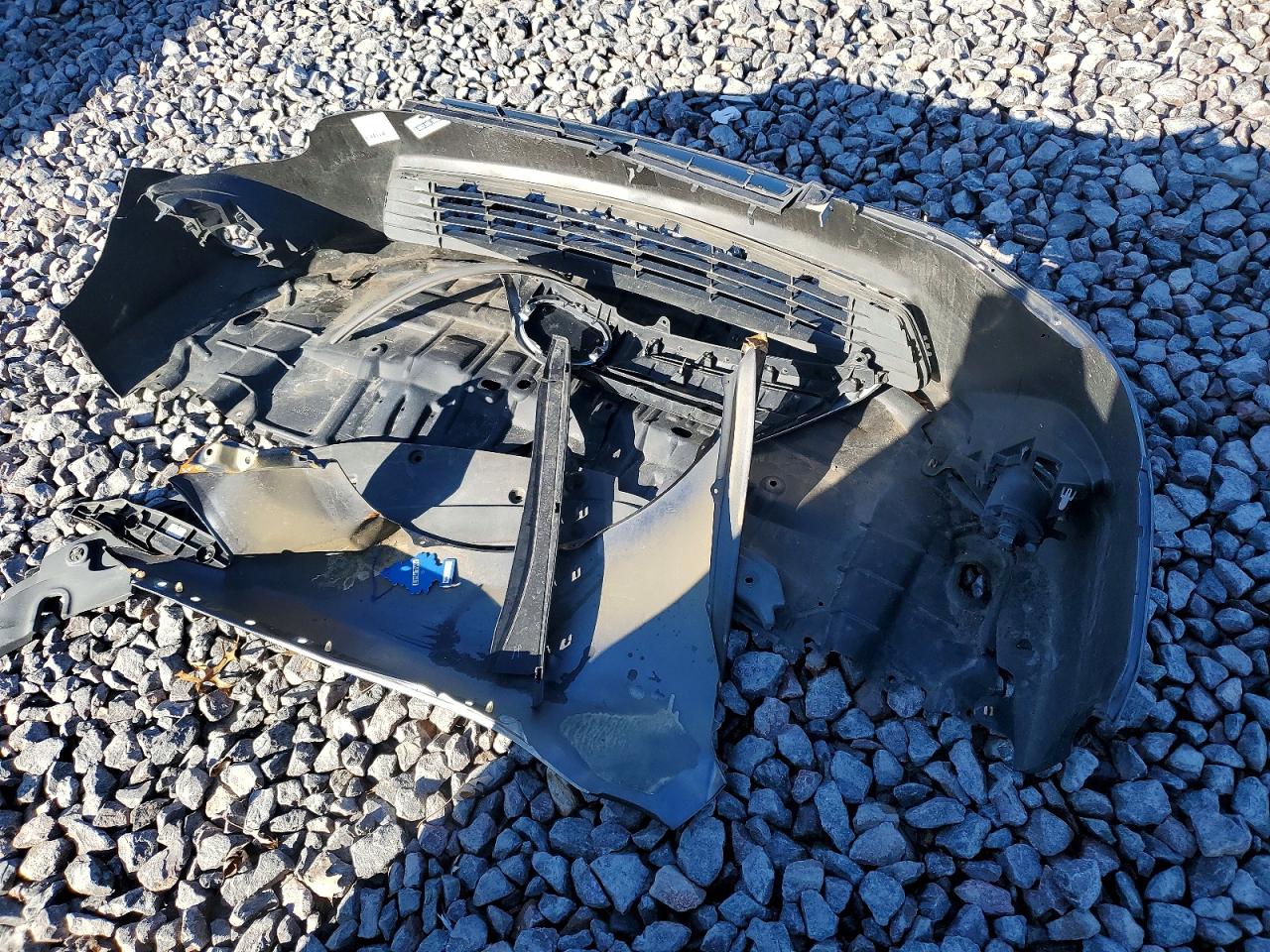 2014 TOYOTA CAMRY L photo 12