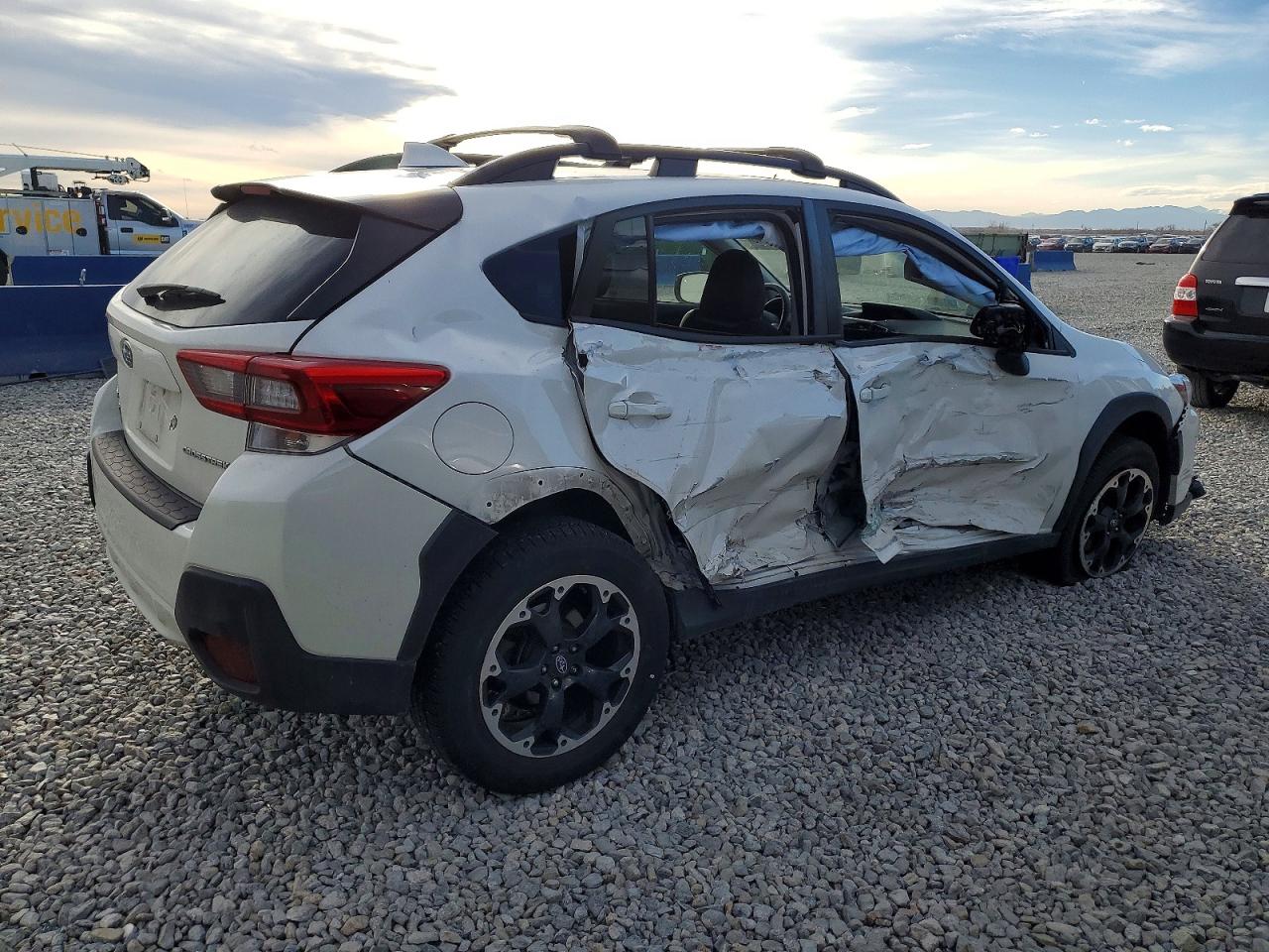 2021 SUBARU CROSSTREK PREMIUM photo 3