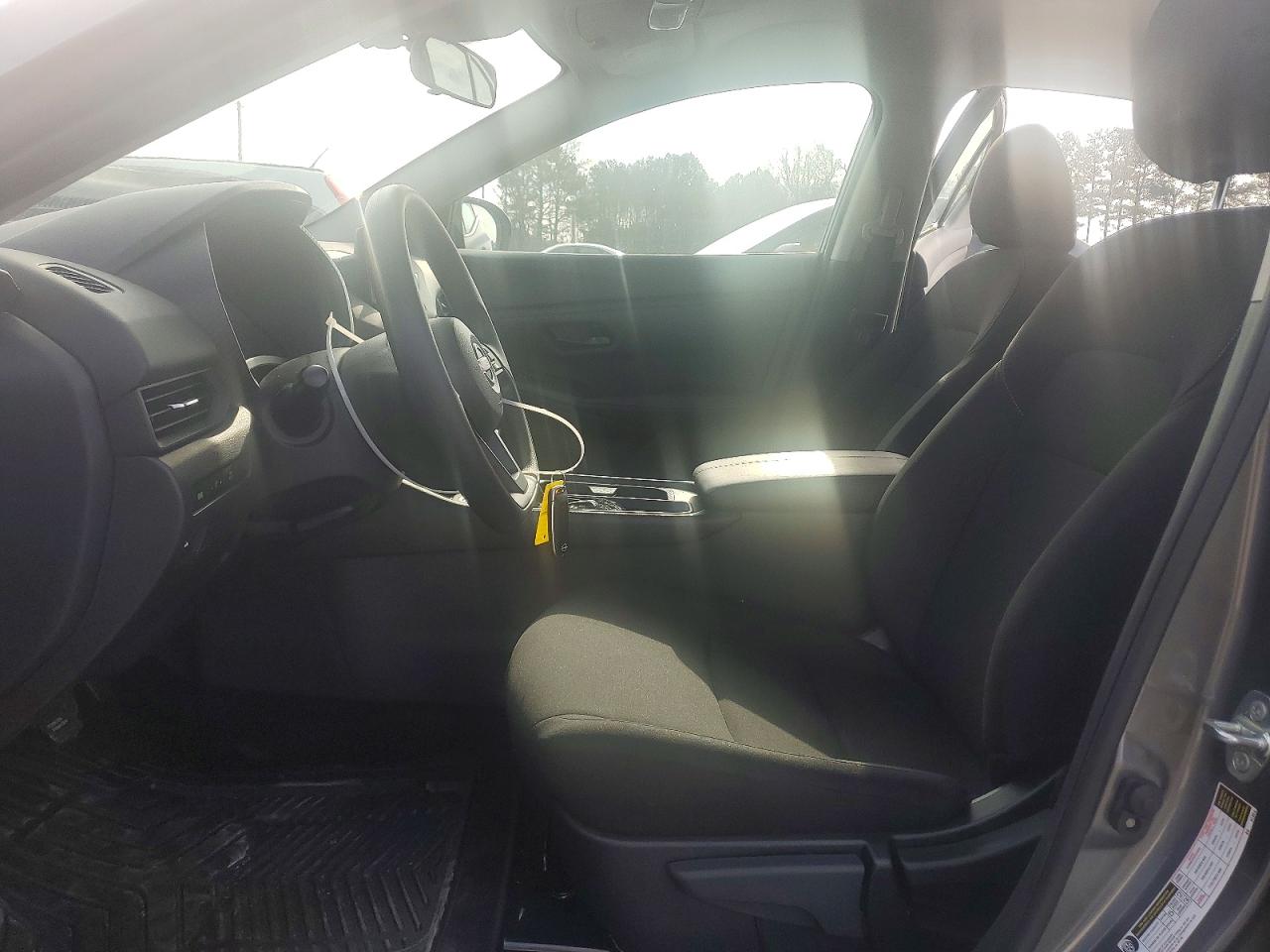 2025 NISSAN SENTRA S photo 7