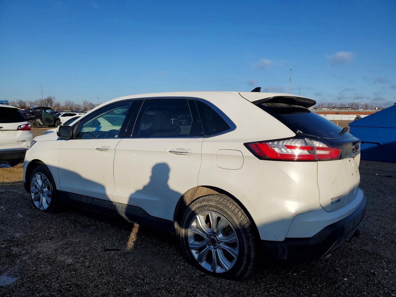 2020 FORD EDGE TITANIUM photo 2