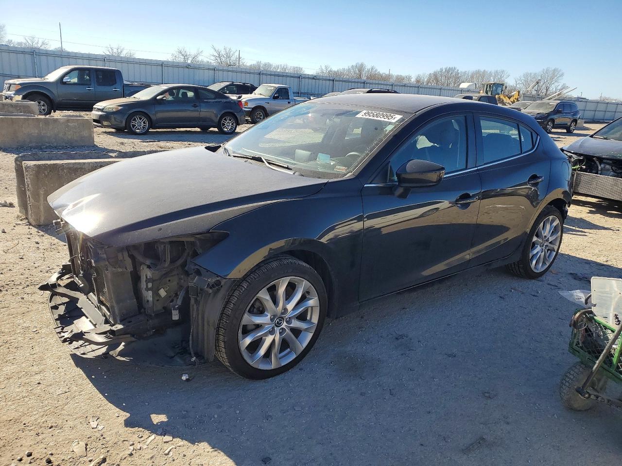 2014 MAZDA 3