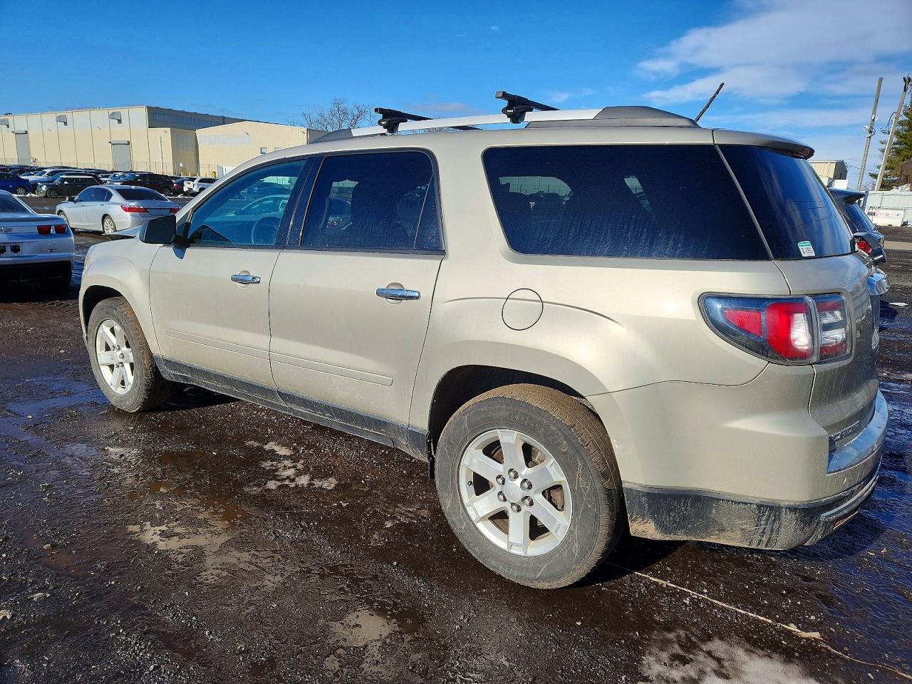 2015 GMC ACADIA SLE photo 2