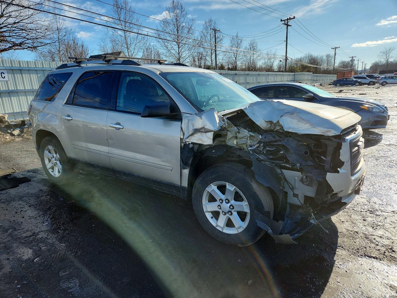 2015 GMC ACADIA SLE photo 4