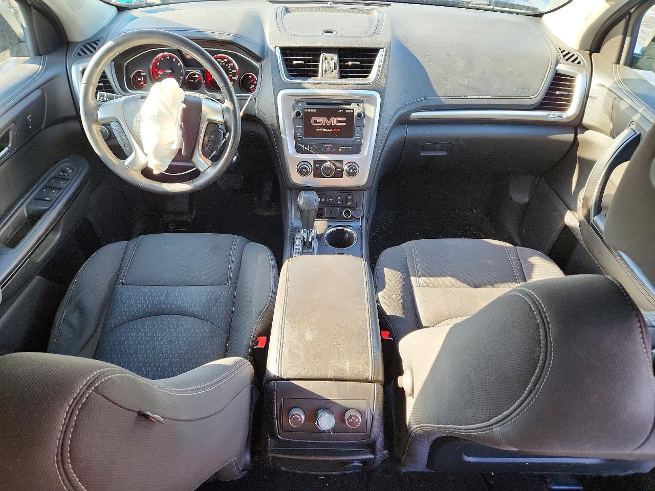 2015 GMC ACADIA SLE photo 8