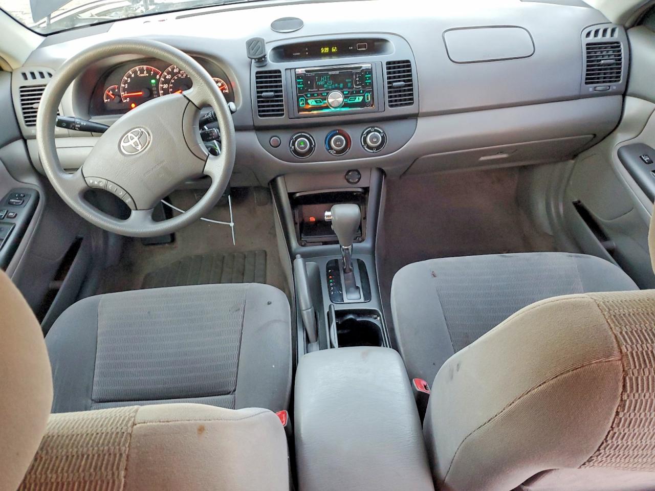 2005 TOYOTA CAMRY LE photo 8