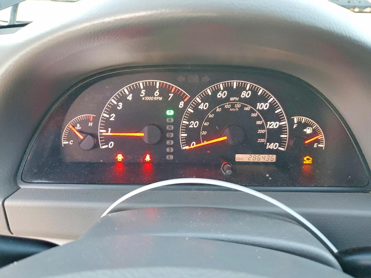 2005 TOYOTA CAMRY LE photo 9