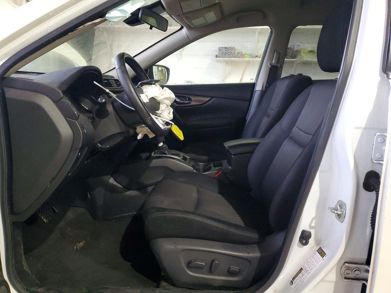 2019 NISSAN ROGUE S photo 7