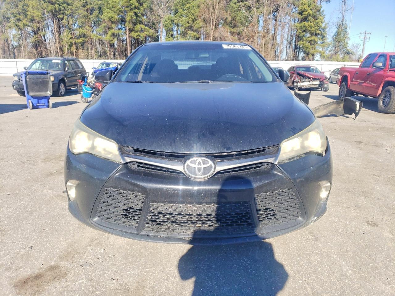 2016 TOYOTA CAMRY LE photo 5