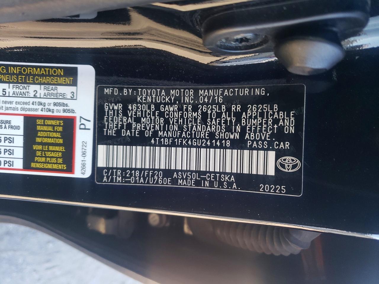 2016 TOYOTA CAMRY LE photo 12