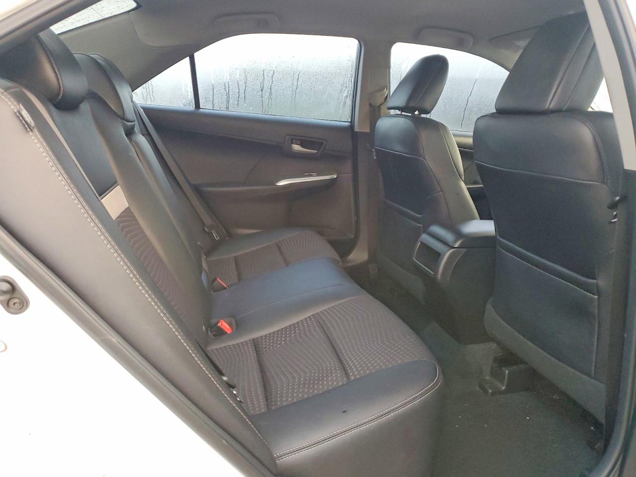 2013 TOYOTA CAMRY L photo 10