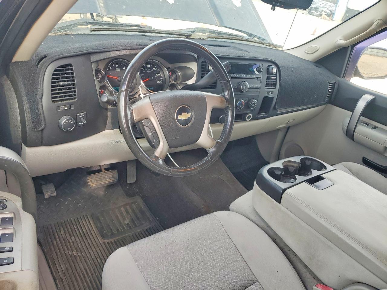 2009 CHEVROLET SILVERADO C1500 LT photo 8