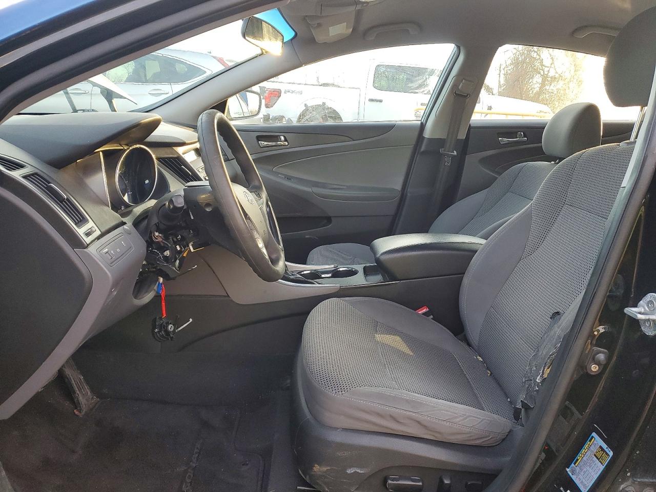 2011 HYUNDAI SONATA GLS photo 7