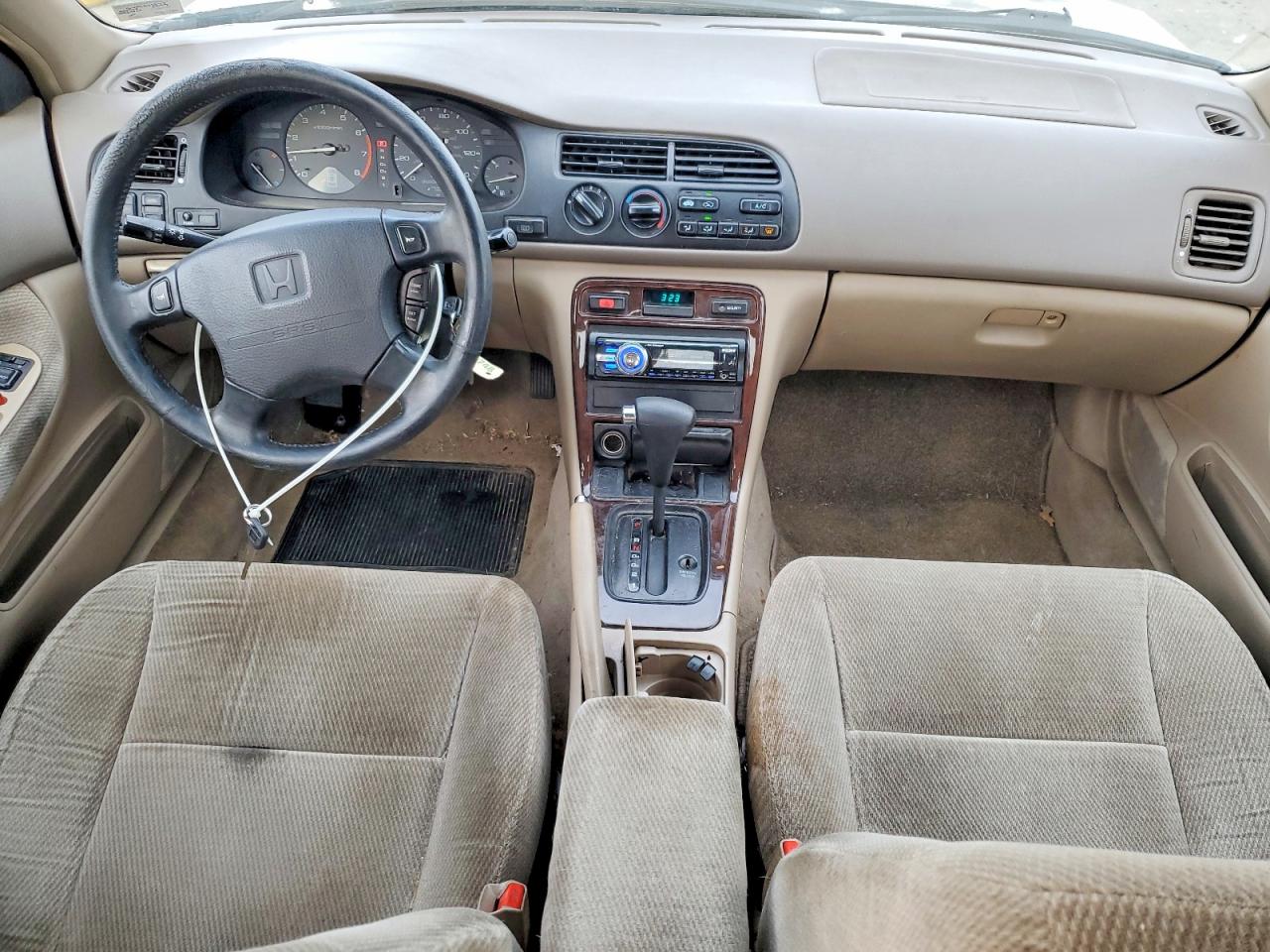 1997 HONDA ACCORD SE photo 8