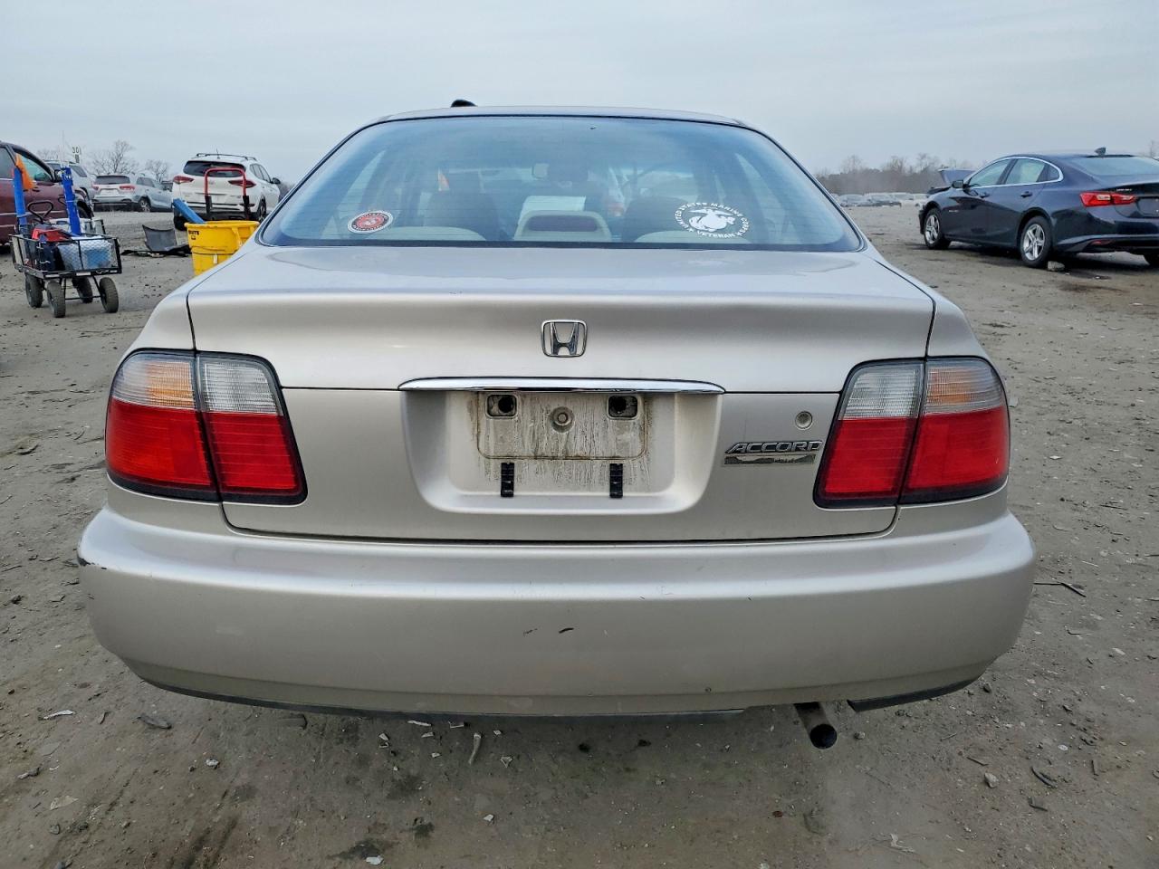 1997 HONDA ACCORD SE photo 6