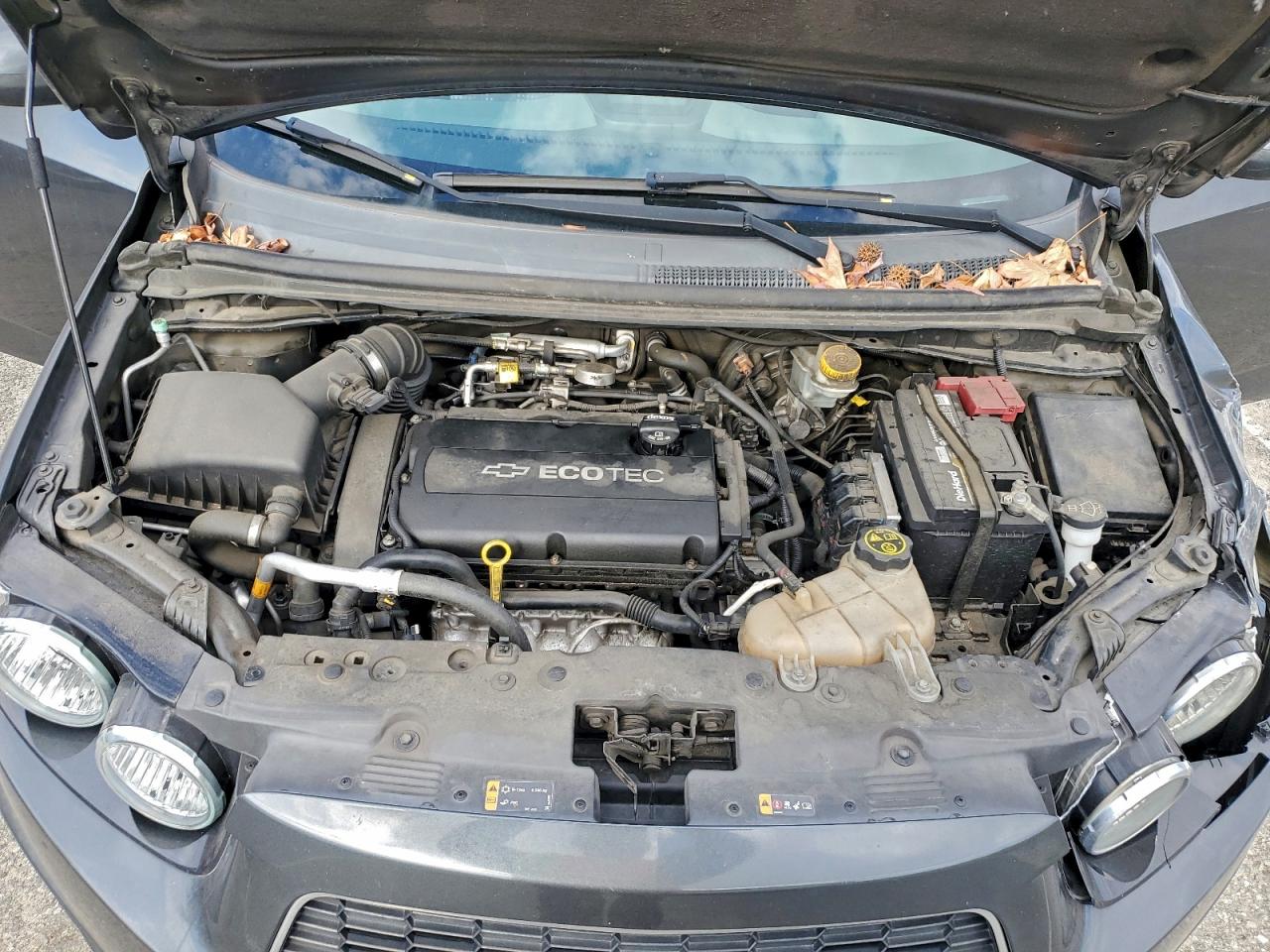 2014 CHEVROLET SONIC LS photo 11