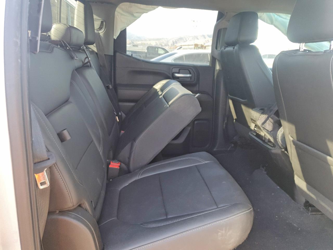 2021 CHEVROLET SILVERADO K1500 RST photo 10