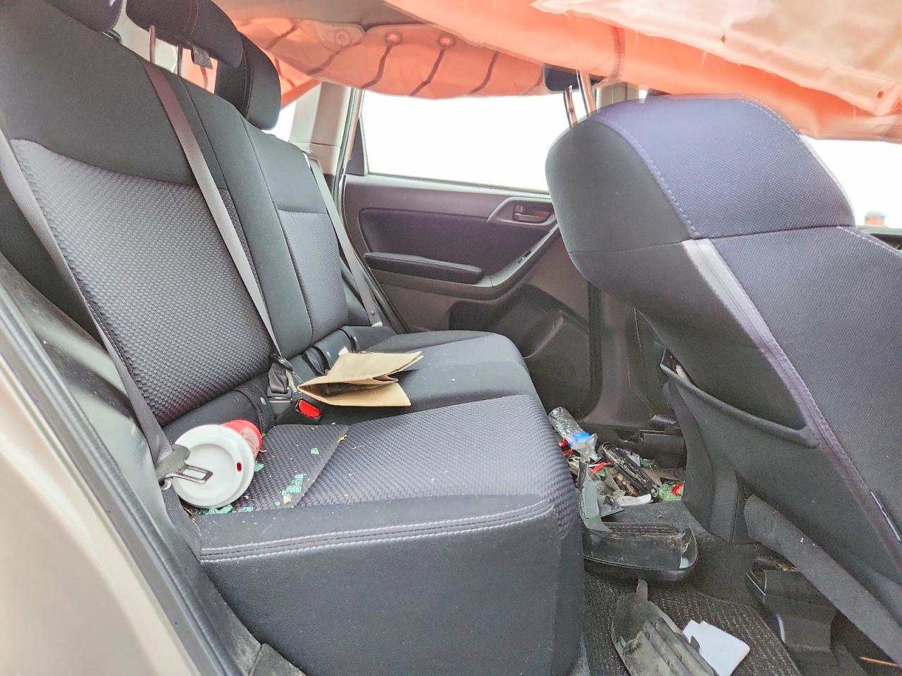 2015 SUBARU FORESTER 2.5I photo 11