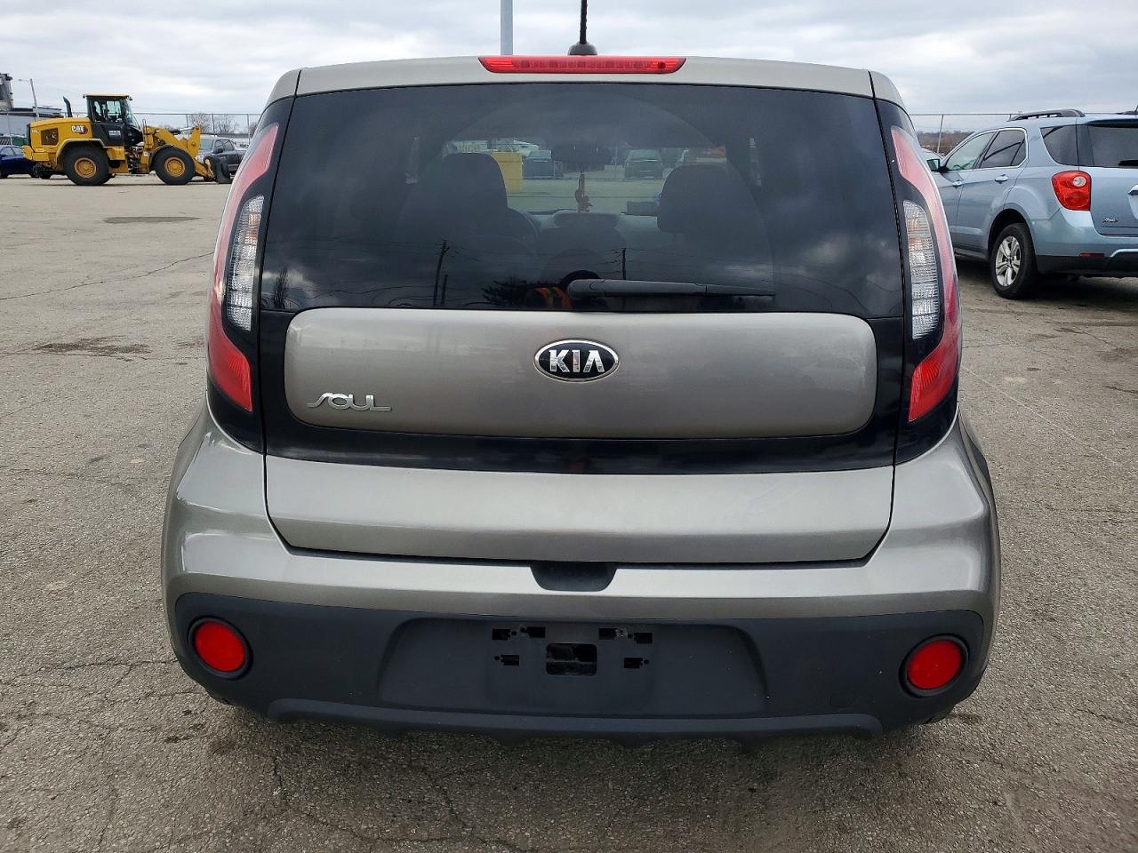 2017 KIA SOUL photo 6