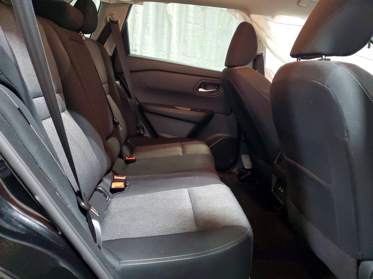 2024 NISSAN ROGUE SV photo 11