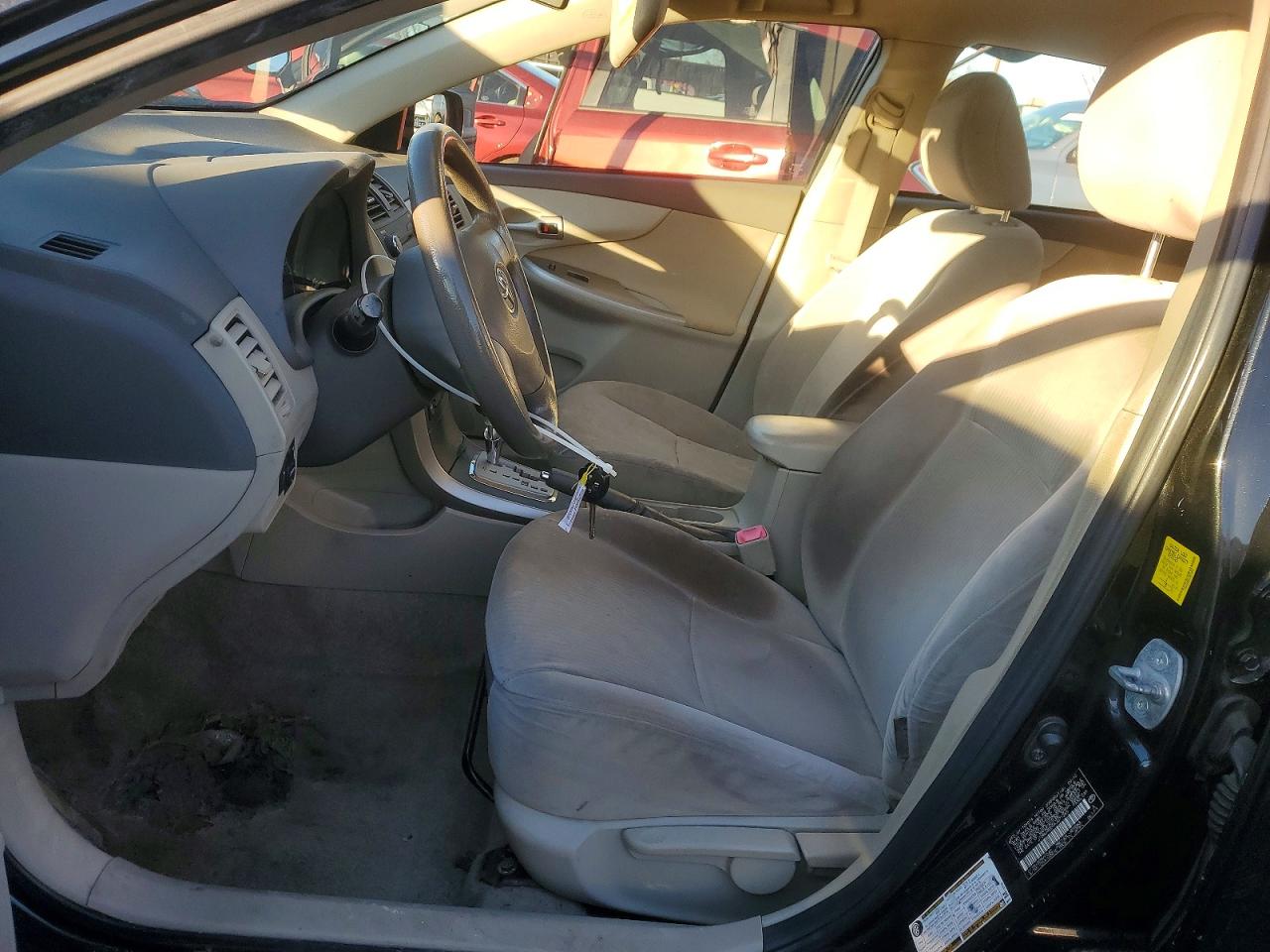 2010 TOYOTA COROLLA BASE photo 7