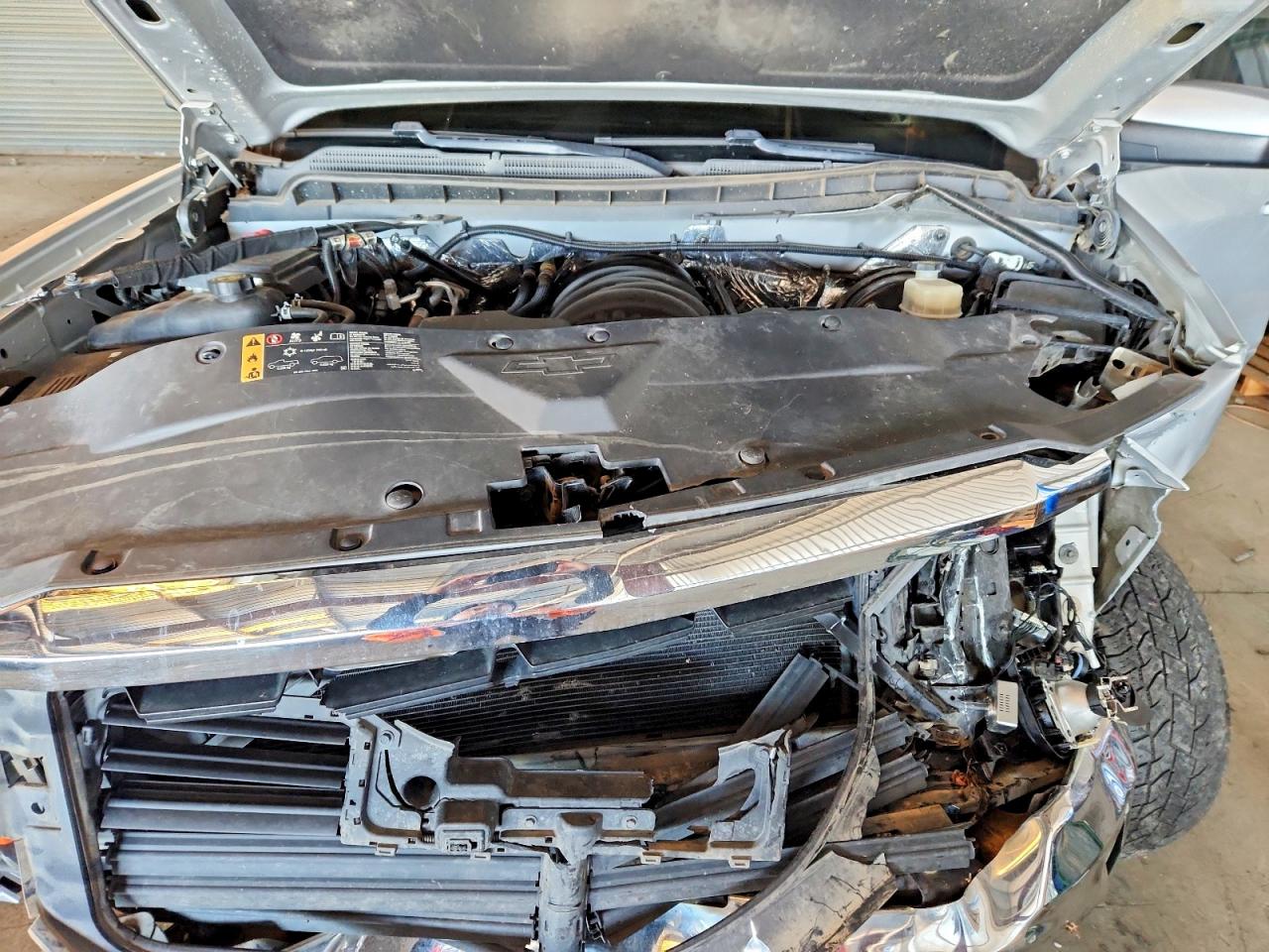 2017 CHEVROLET SILVERADO K1500 LT photo 11