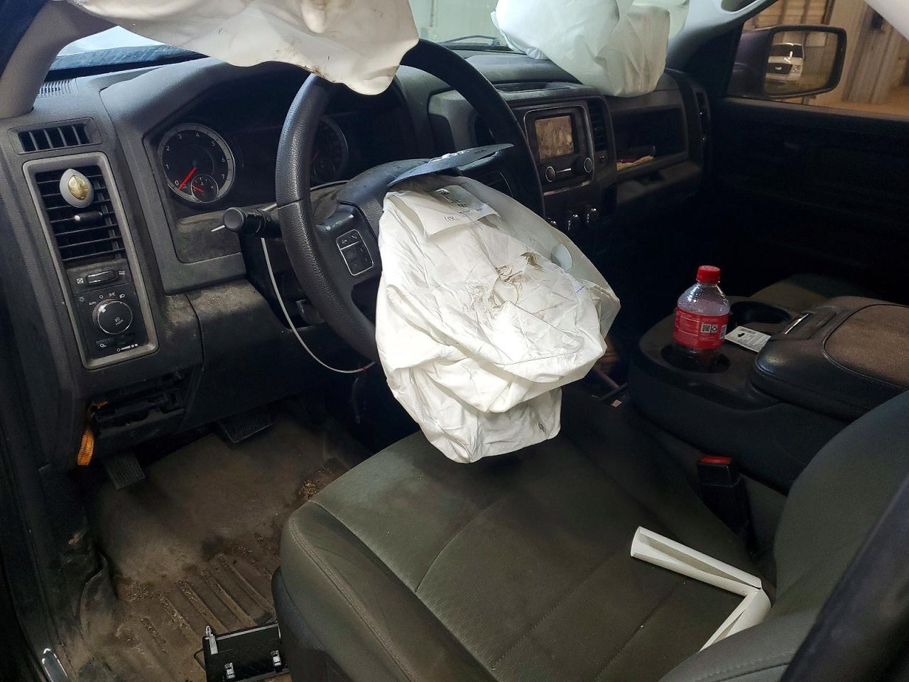 2019 RAM 1500 CLASSIC TRADESMAN photo 8